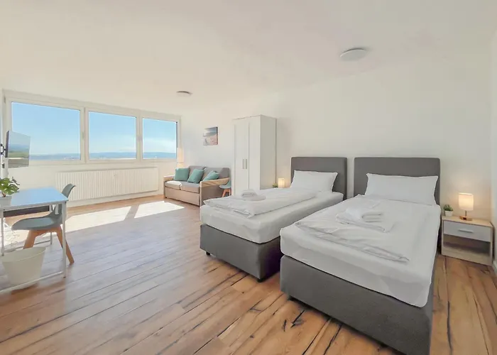 Rosenberg-Suites - Zentral, Stellplatz, Grosse Terasse, Business & Privat