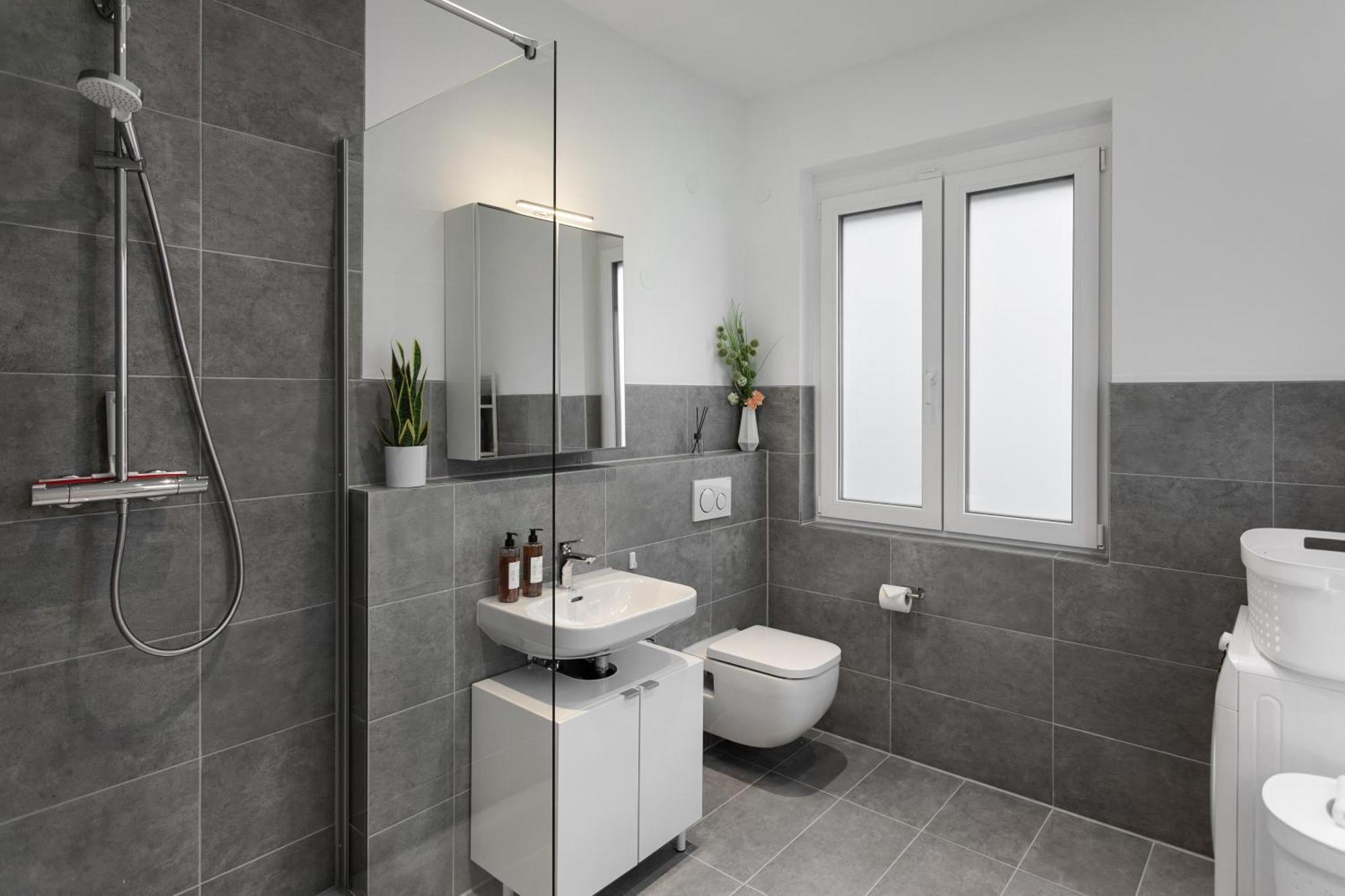 Апартаменты Rosenberg-suites - Zentral, Stellplatz, Grosse Terasse, Business & Privat