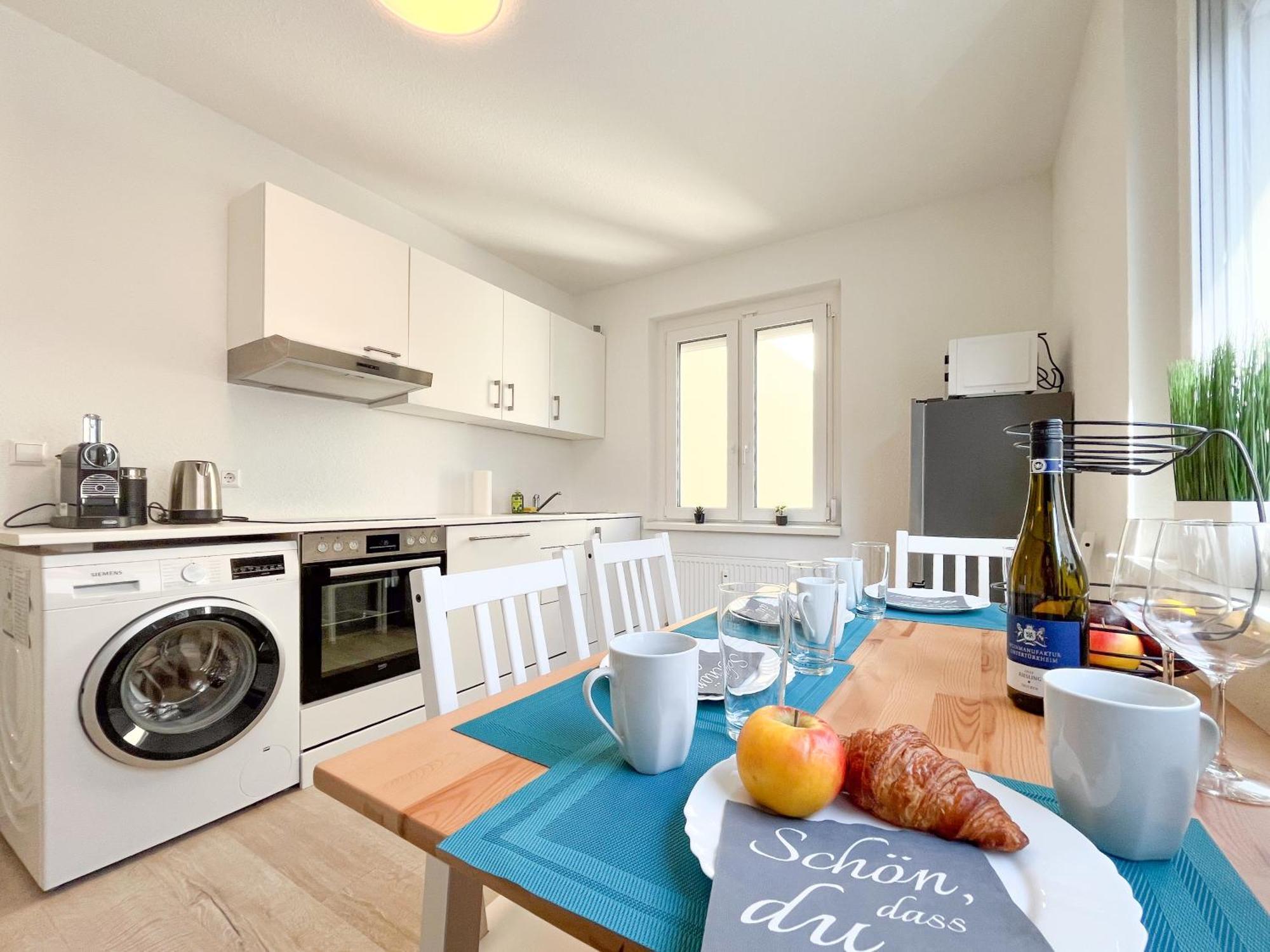 Apartment Rosenberg-suites - Zentral, Stellplatz, Grosse Terrasse, Business & Privat *