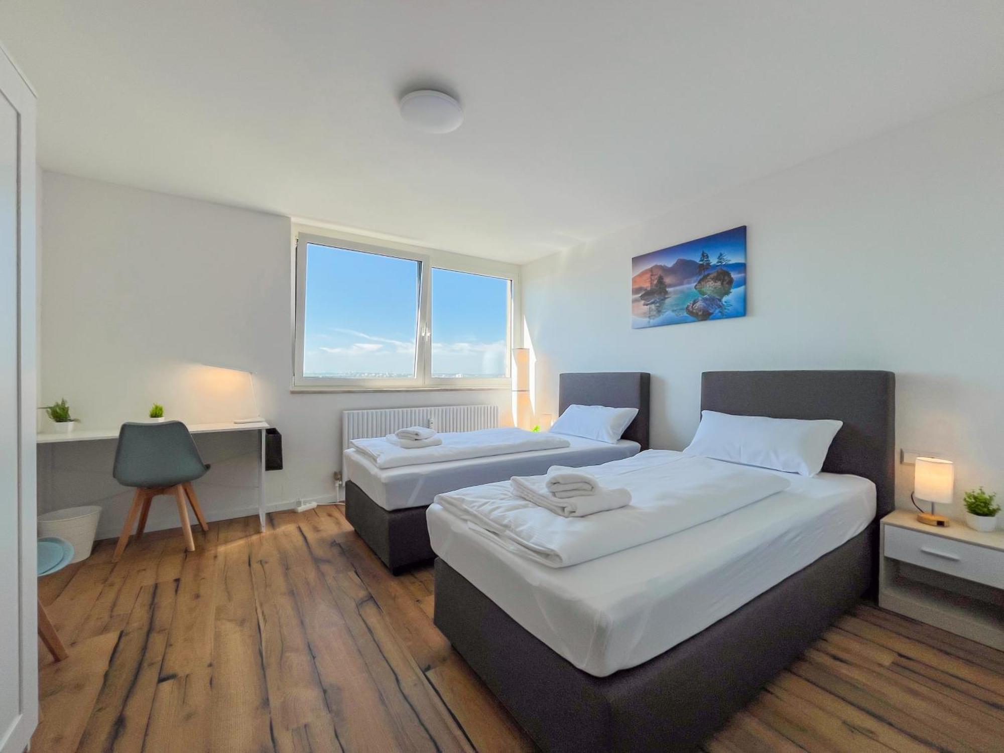 Apartment Rosenberg-suites - Zentral, Stellplatz, Grosse Terasse, Business & Privat Heilbronn