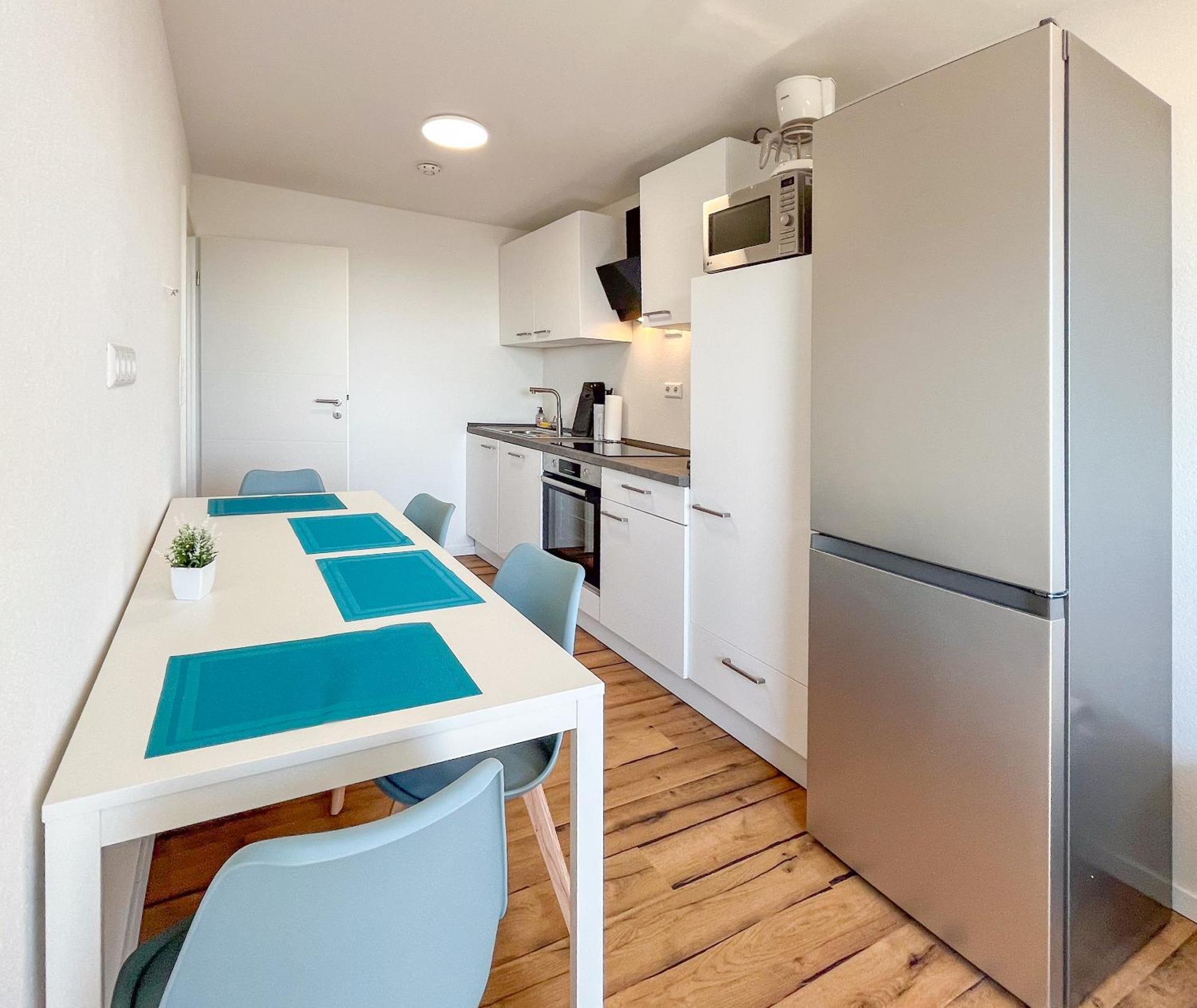 Apartment Rosenberg-suites - Zentral, Stellplatz, Grosse Terasse, Business & Privat
